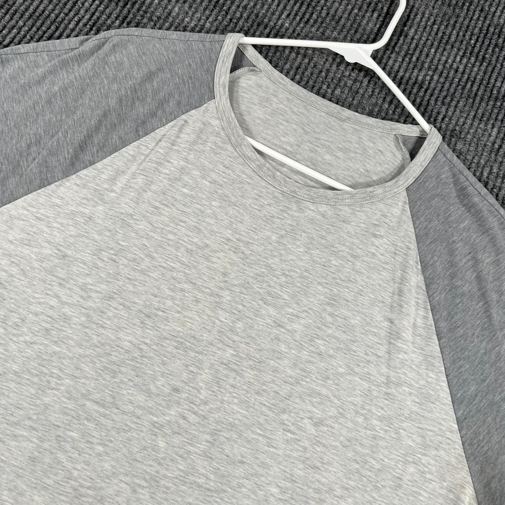 Lululemon Shirt Mens Medium Gray Short Sleeve Raglan Sleeve Active Casual Gym